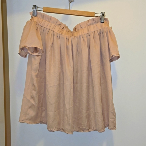 Lucca Couture off the shoulder blush blouse - Picture 2 of 7